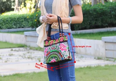 Ethnic Style Embroidered Handbag Wooden Bead Lace Bag