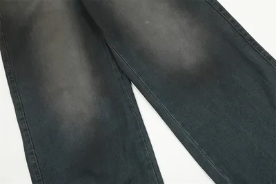 الصناعات الثقيلة، نفايات التربة، الجينز المتسخ