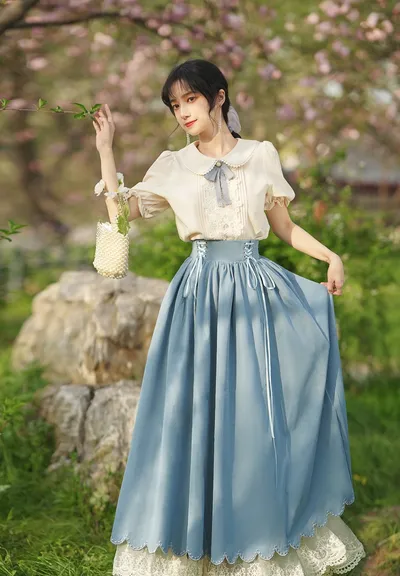Retro College Peter Pan Collar Short Sleeve Embroidery Bud Suit