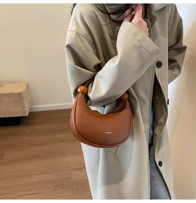Women's Shoulder Messenger Soft Leather Portable Moon Bag