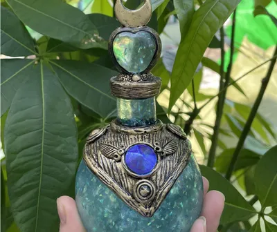 Creative Mermaid Halo Magic Moon Bottle