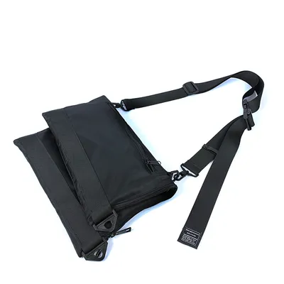 Large capacity nylon shoulder bag