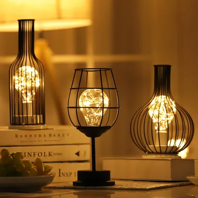 مصباح ليلي من الحديد المطاوع بتقنية LED