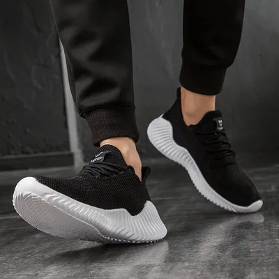Breathable large size casual sports men's shoes