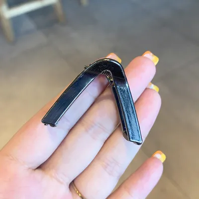 Gun black