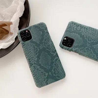 Dark green snake pattern phone case