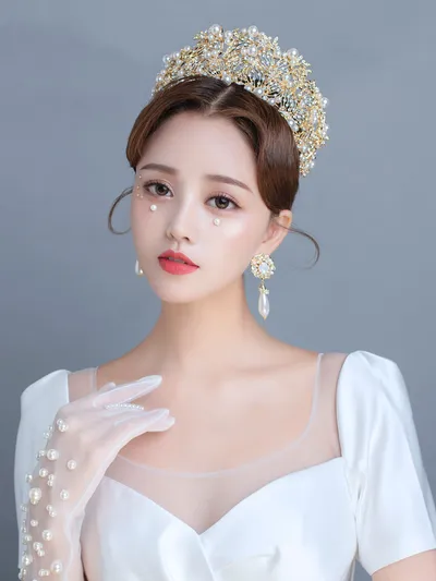 Golden Yellow Diamond Pearl Crown Hair Ornament