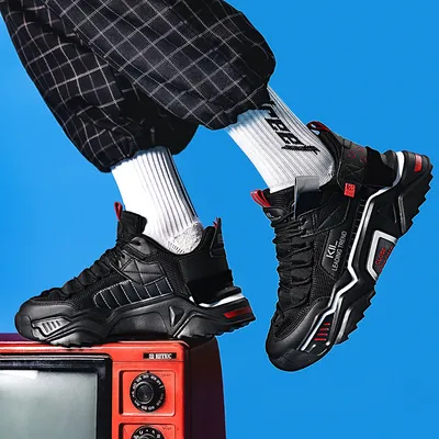 Warm men's shoes