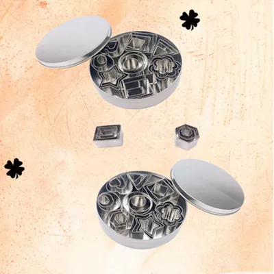 Stainless Steel 24-Piece Biscuit Mold Kitchen Tool
