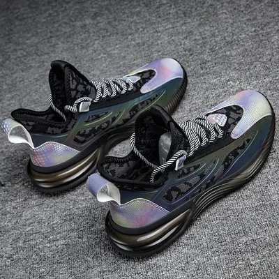 Sports mesh panel shoes