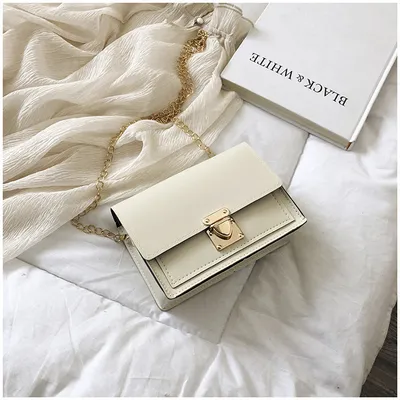 Ladies Fashion Simple Chain Small Square Bag