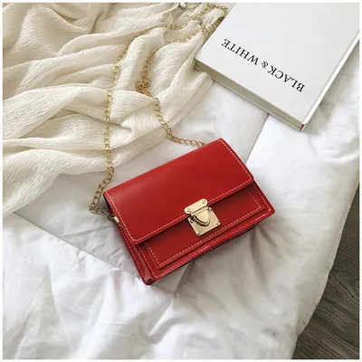 Ladies Fashion Simple Chain Small Square Bag