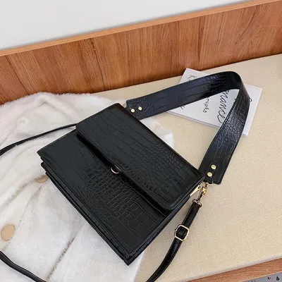 نساء حقيبة البريد ذات النطاق العريض الأنيق الغربي