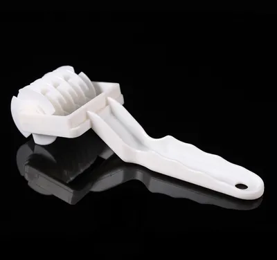 Baking Tools Small Plastic Netting Knife Pineapple Bread Hob Roller Knife Kitchen Gadget Report
