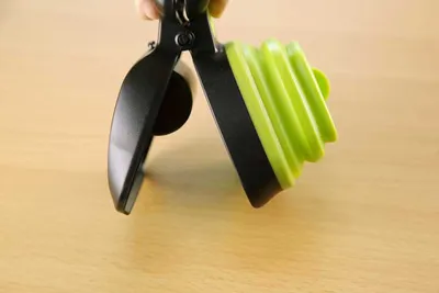 Dog Pet Travel Foldable Pooper Scooper With 1 Roll Decomposable bags Poop Scoop