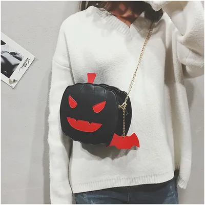 Pumpkin Light Shoulder Bag