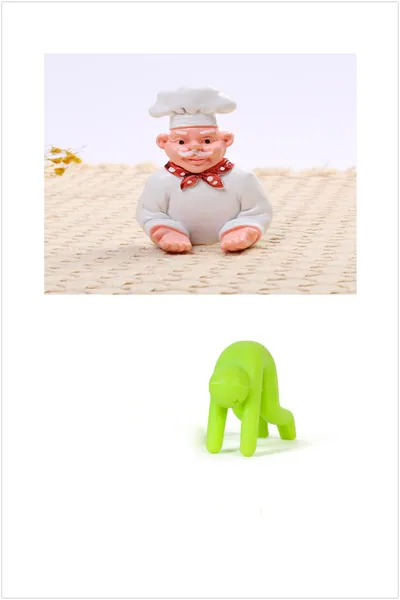 Punch-free seamless adhesive hook multi-function creative cartoon chef hook hook kitchen bathroom supplies