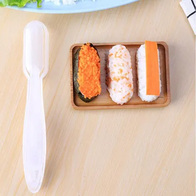 Sushi spoon