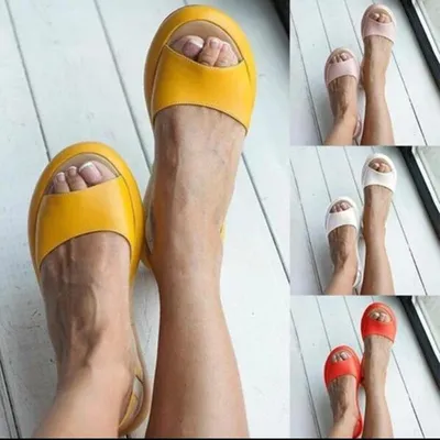 Women's shoes with elastic band