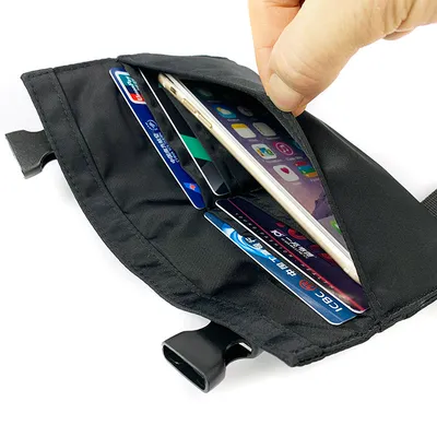 Belt buckle belt bag