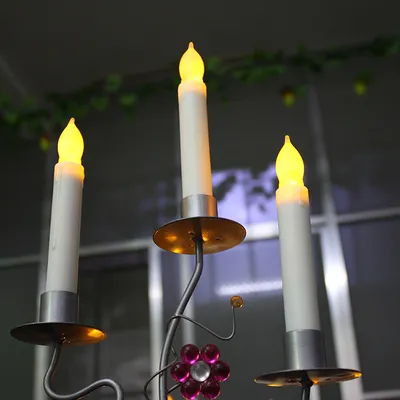 ضوء شمعة LED وامض