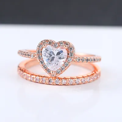 Classic women's heart-shaped ring