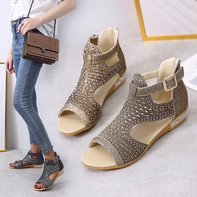 Women's oversized Roman sandals