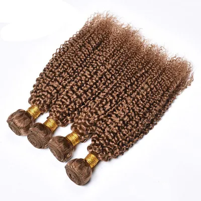 شعر طبيعي مجعد ومتموج (بنمط Kinky Curly)