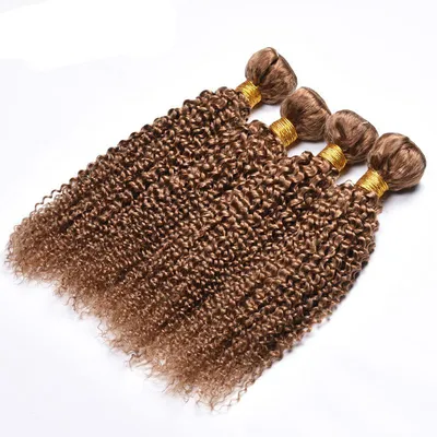 شعر طبيعي مجعد ومتموج (بنمط Kinky Curly)