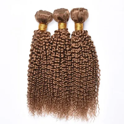 شعر طبيعي مجعد ومتموج (بنمط Kinky Curly)