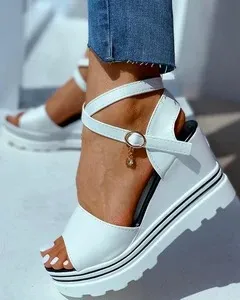 Spring and autumn waterproof fish mouth sandals high heels