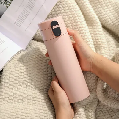 Light energy vacuum cup intelligent temperature display