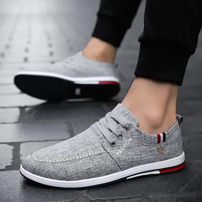 Trendy casual shoes