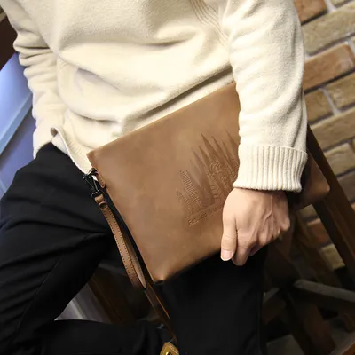 Fashion clutch