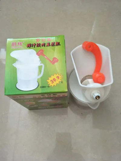 Creative kitchen inclined soybean milk machine