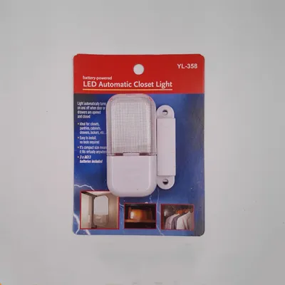 Simple cabinet wardrobe light