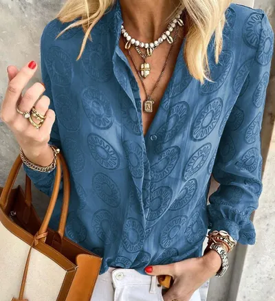 Very comfortable light top