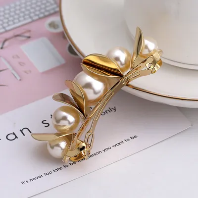 Temperament Wild Pearl Hair Clip