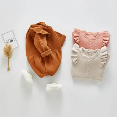 Small flying sleeve knitted baby one piece clothes
