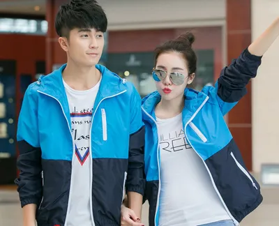 Long-sleeved hoodie coat