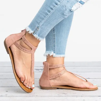 Beach sandals with rhinestones