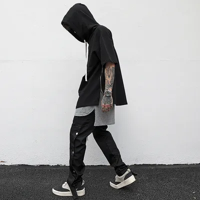 Short sleeve hoodie with slit zip