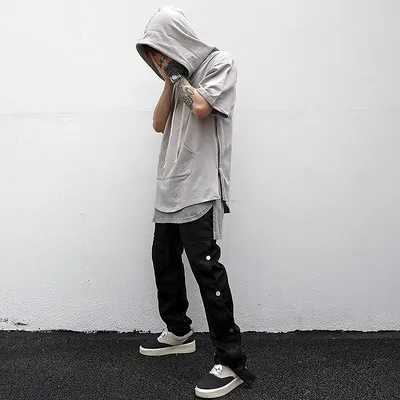 Short sleeve hoodie with slit zip