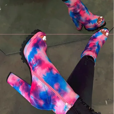Women's high heel sandals