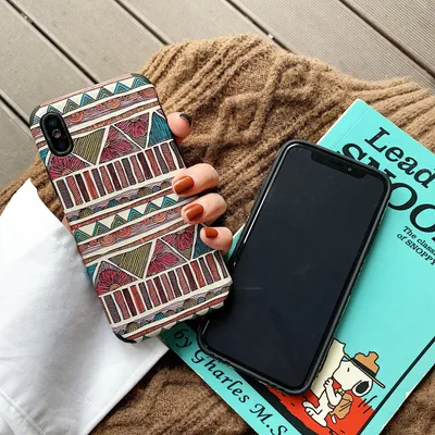 Retro totem ethnic style phone case