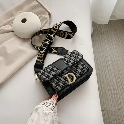 Contrast black