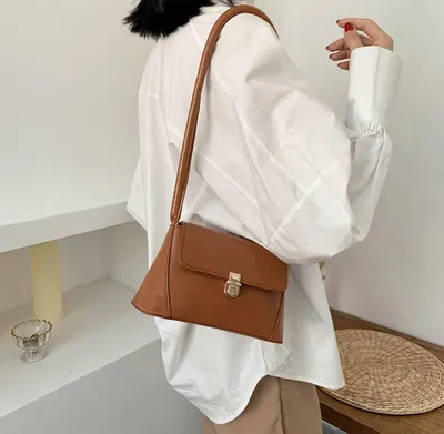 French niche retro armpit bag