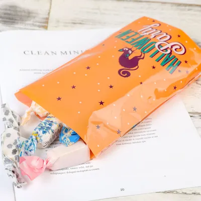 Halloween cartoon gift bags