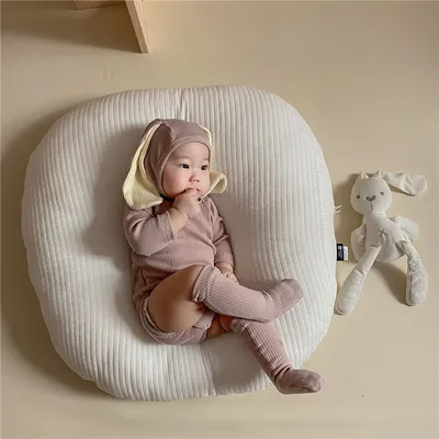 رومبير أطفال بأذني أرنب كرتونيتين