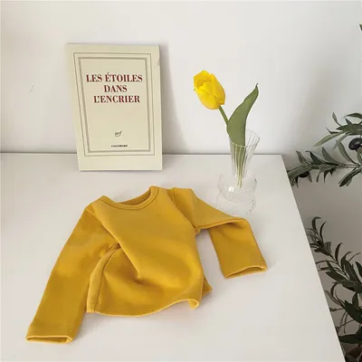 Yellow T shirt